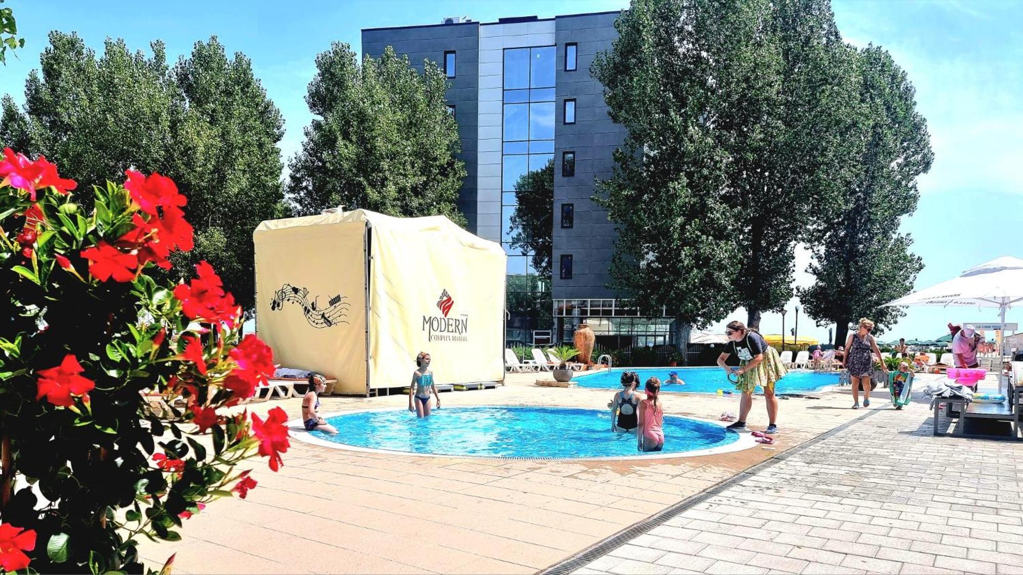Complex Modern All Inclusive Mamaia Extérieur photo