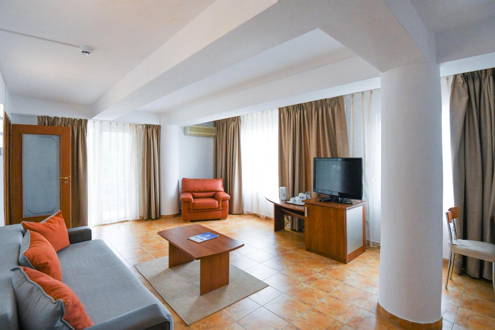 Complex Modern All Inclusive Mamaia Extérieur photo