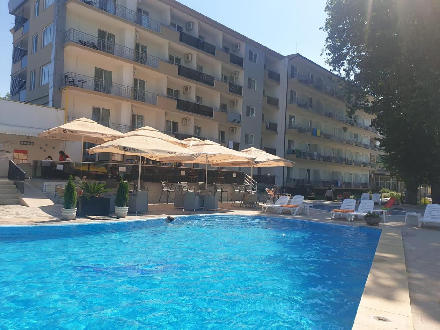 Complex Modern All Inclusive Mamaia Extérieur photo