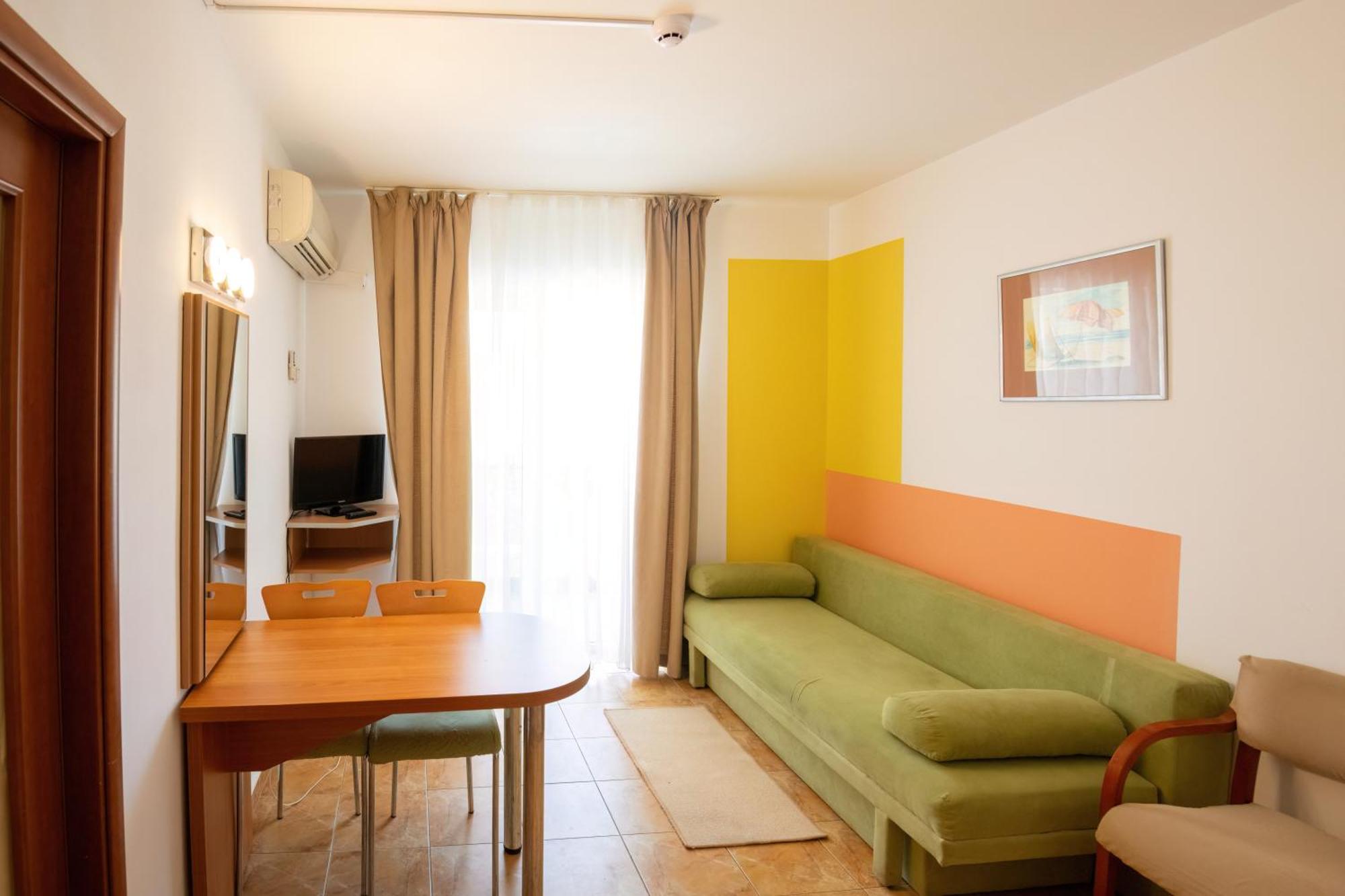 Complex Modern All Inclusive Mamaia Extérieur photo
