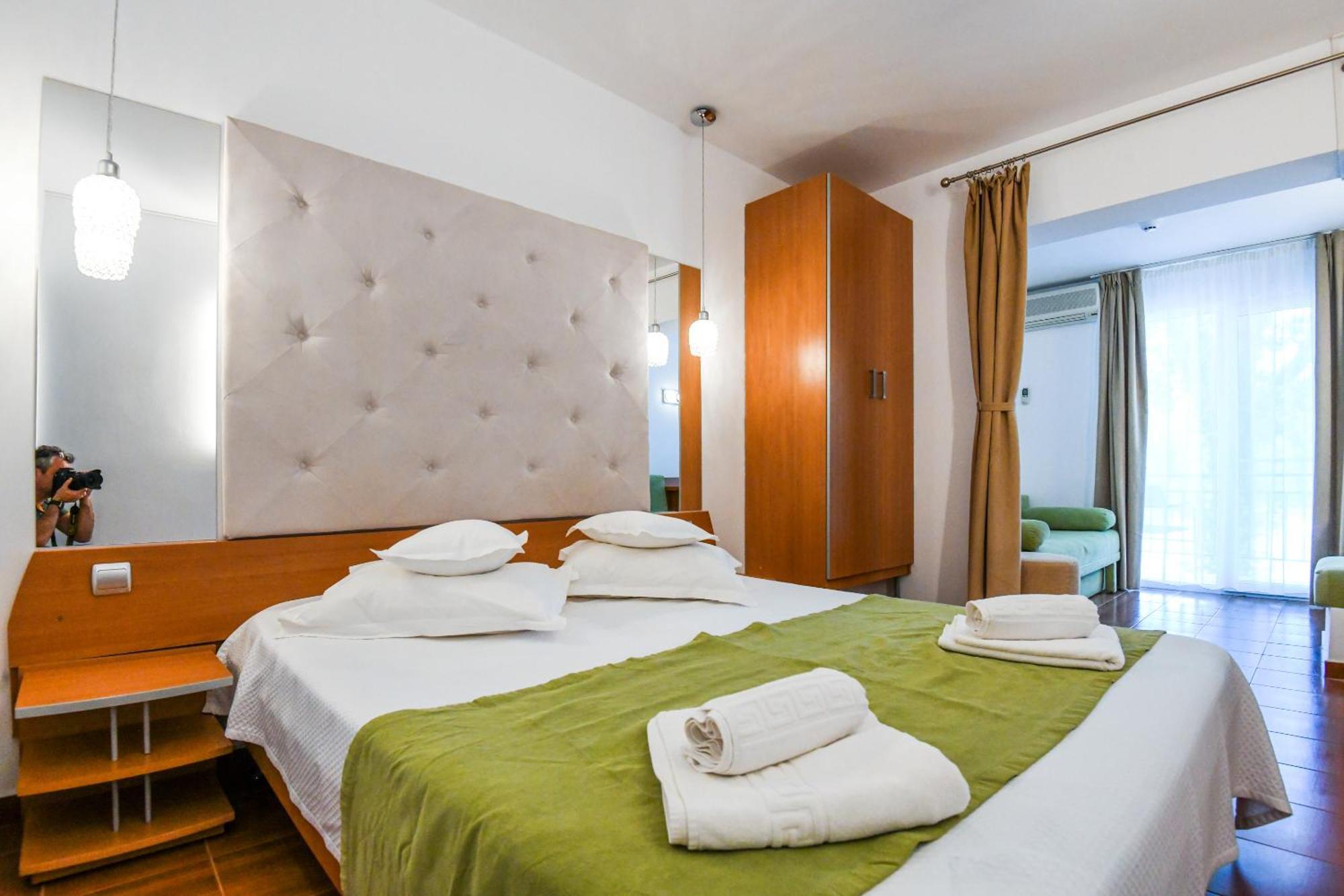 Complex Modern All Inclusive Mamaia Extérieur photo