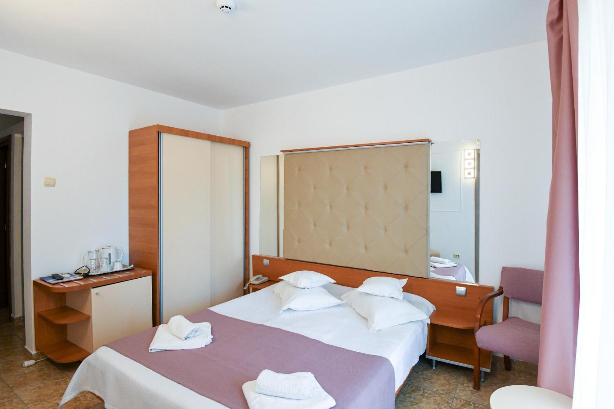 Complex Modern All Inclusive Mamaia Extérieur photo