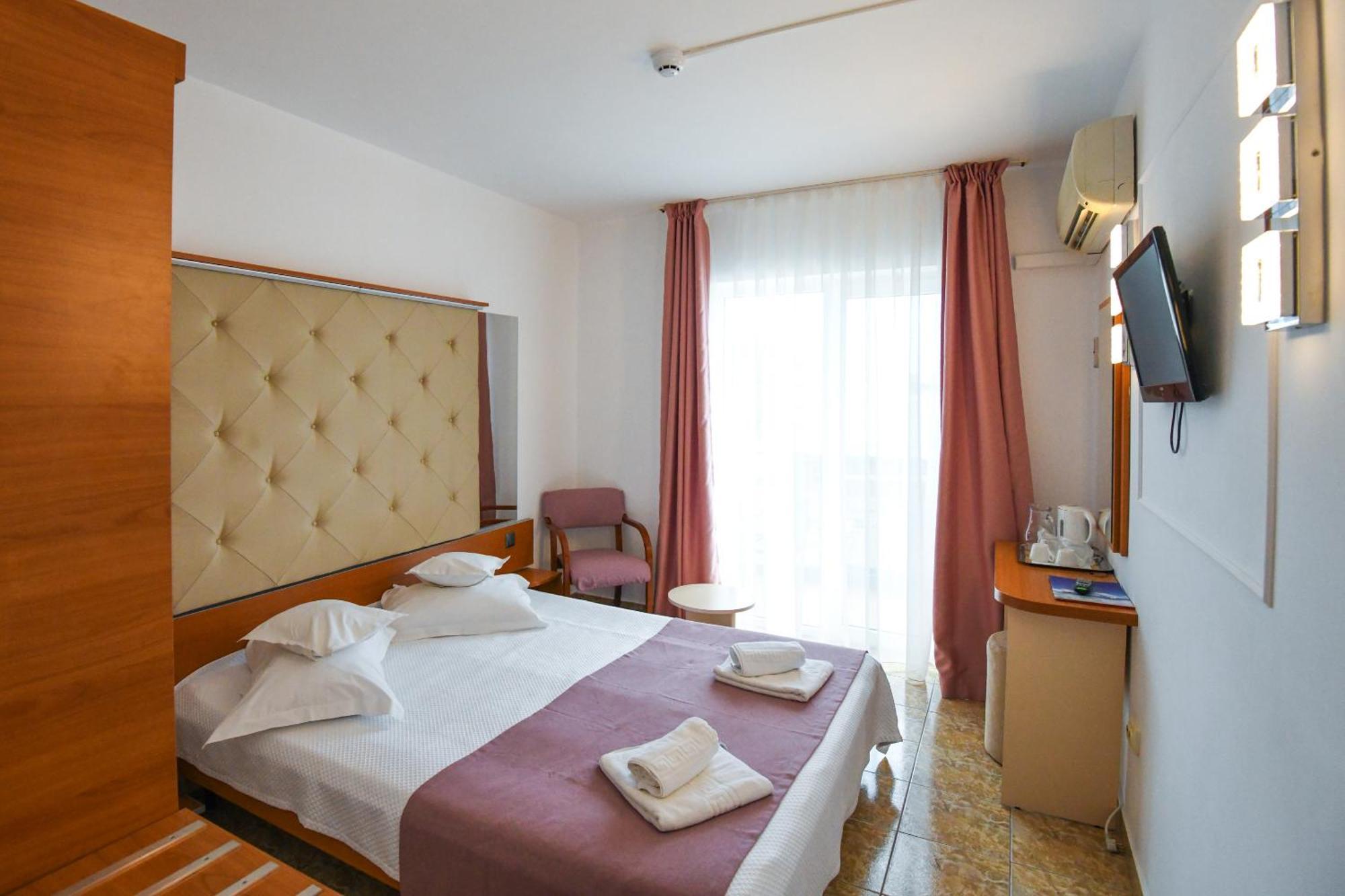 Complex Modern All Inclusive Mamaia Extérieur photo