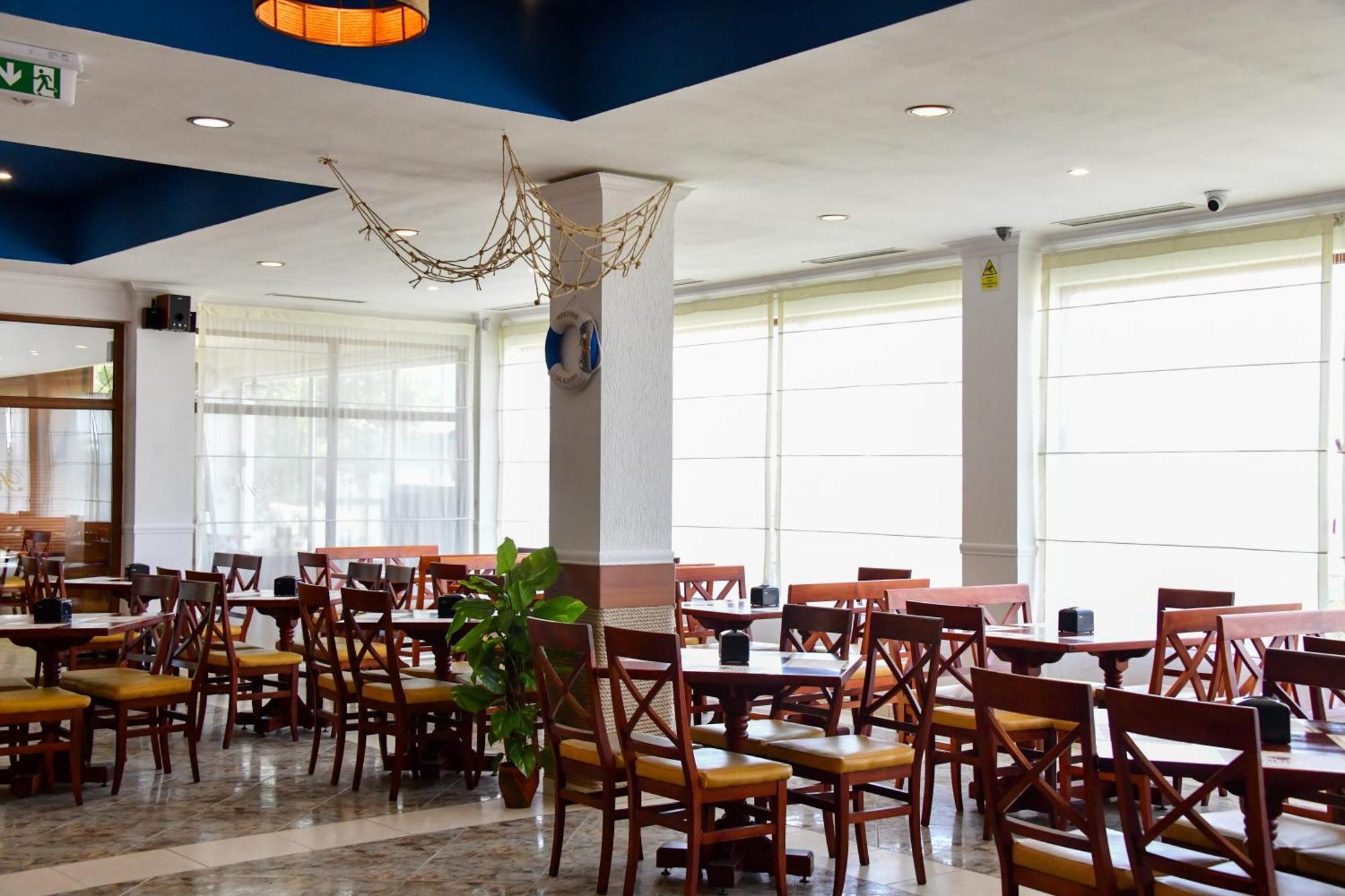Complex Modern All Inclusive Mamaia Extérieur photo